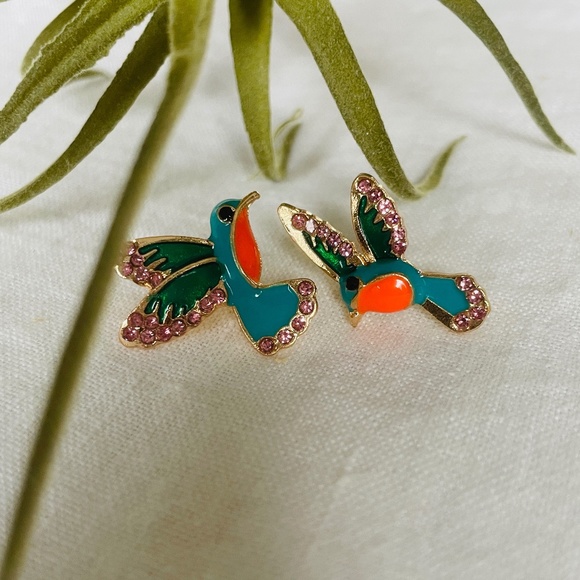 🌟Buy 2 Pairs, Get One Free, NWT Hummingbird Stud Earrings, Hummers - Picture 2 of 6
